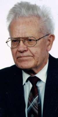 Alexander Grunauer, Russian scientist., dies at age 91